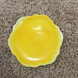 One Japanese Traditional porcelain plate. Yellow.